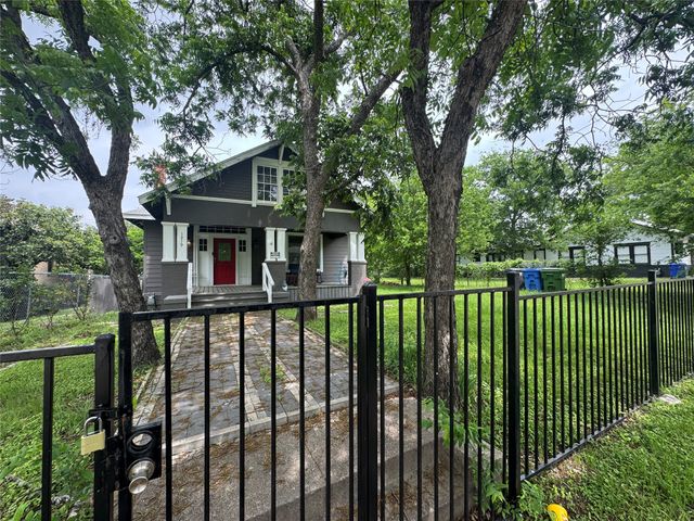 1219 N 16th Street, Waco, TX 76707
