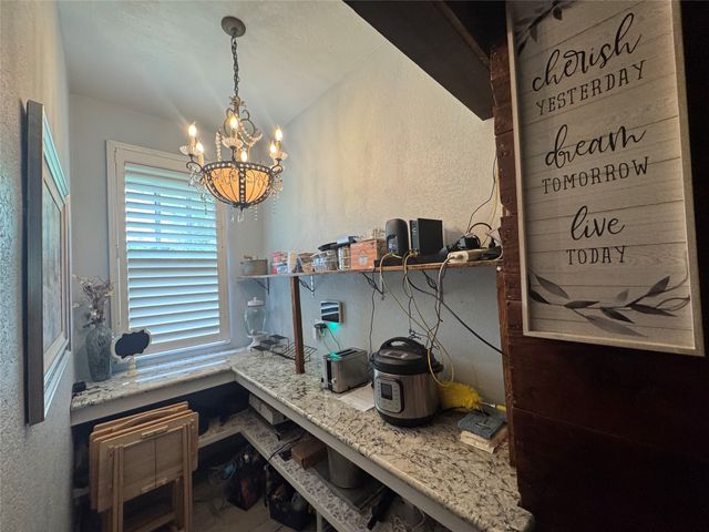 1219 N 16th Street, Waco, TX 76707