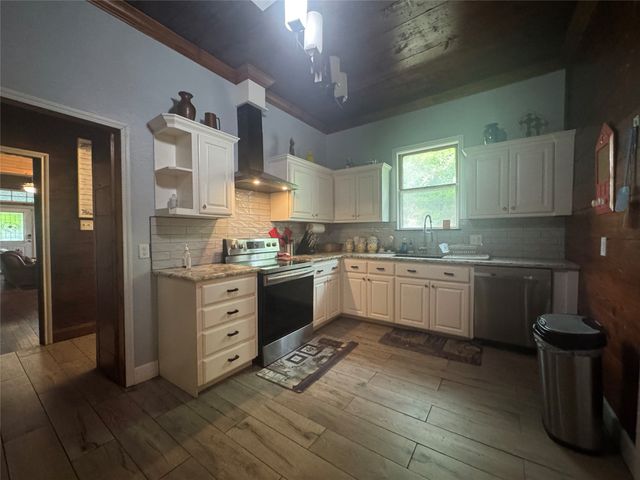 1219 N 16th Street, Waco, TX 76707
