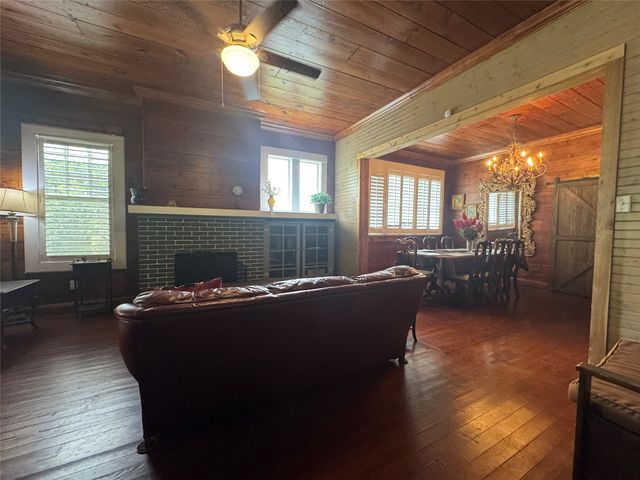 1219 N 16th Street, Waco, TX 76707