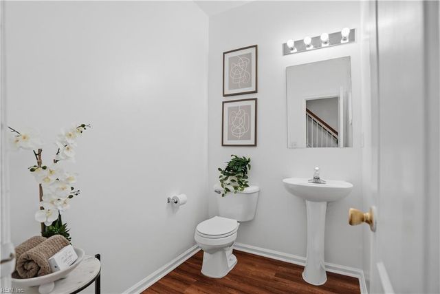 1752 Schooner Strait CT, Virginia Beach, VA 23453