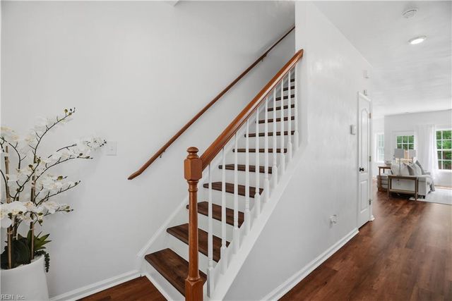 1752 Schooner Strait CT, Virginia Beach, VA 23453