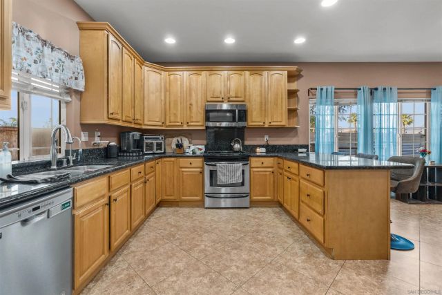 200 N Upas, Escondido, CA 92025