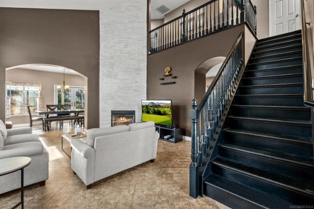 200 N Upas, Escondido, CA 92025