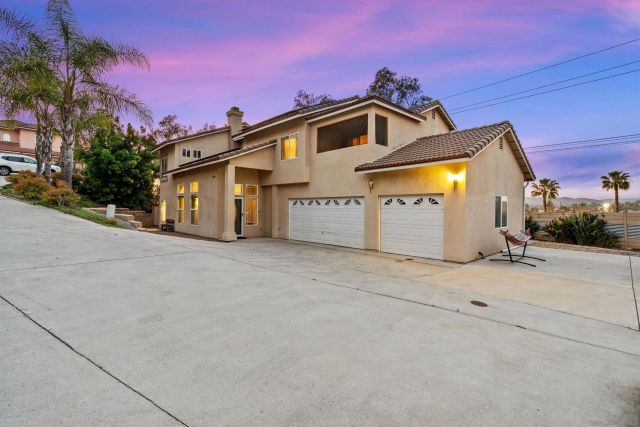 200 N Upas, Escondido, CA 92025