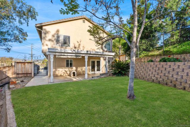 200 N Upas, Escondido, CA 92025