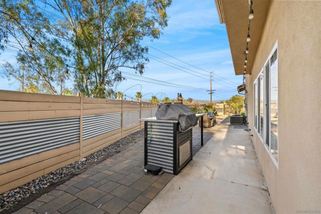 200 N Upas, Escondido, CA 92025