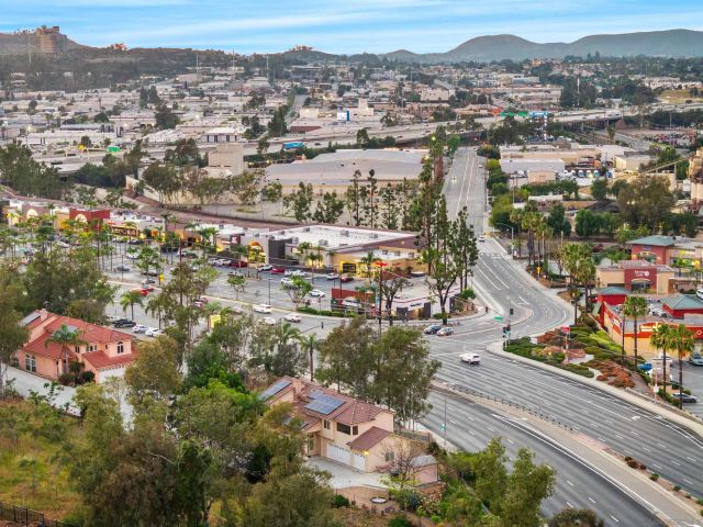 200 N Upas, Escondido, CA 92025