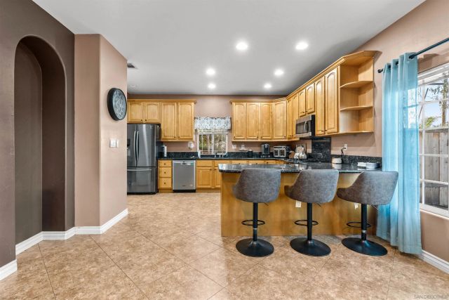 200 N Upas, Escondido, CA 92025