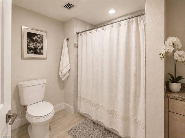 23540 Walden Center DR 110, Estero, FL 34134