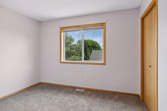2431 Big Oak Lane, Mayer, MN 55360