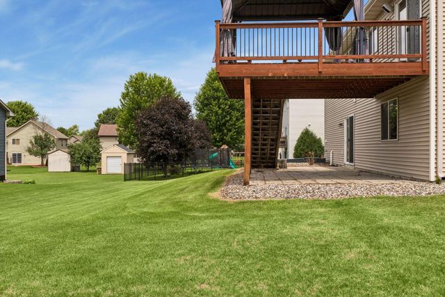 2431 Big Oak Lane, Mayer, MN 55360