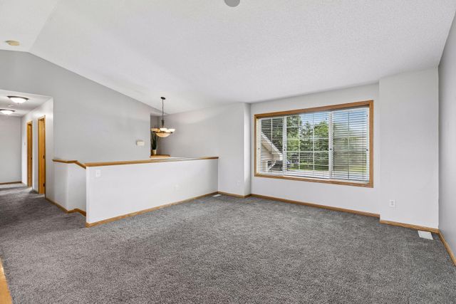 2431 Big Oak Lane, Mayer, MN 55360