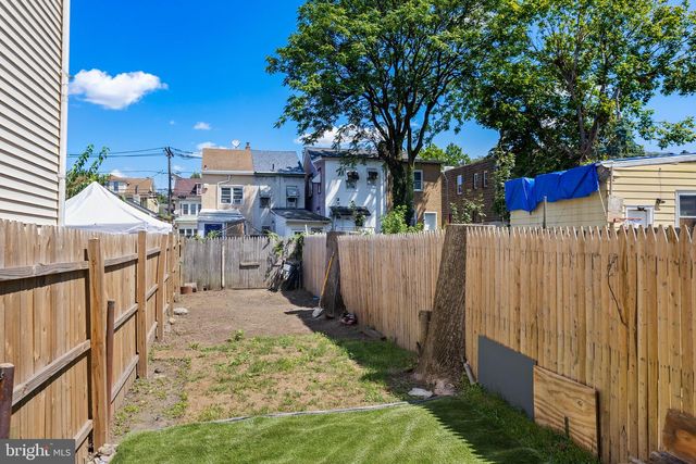 414 FRANKLIN ST, Trenton, NJ 08611