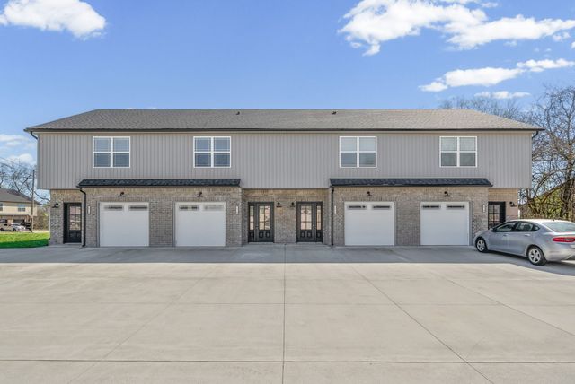 405 Shelby St A, Clarksville, TN 37042