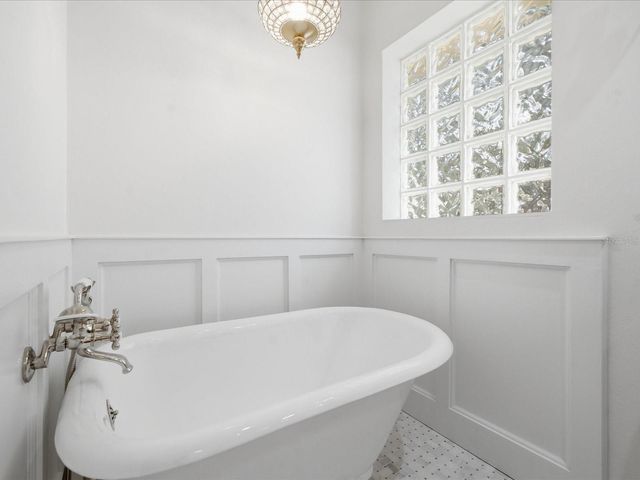 18921 PLACE MARQUETTE, Lutz, FL 33558