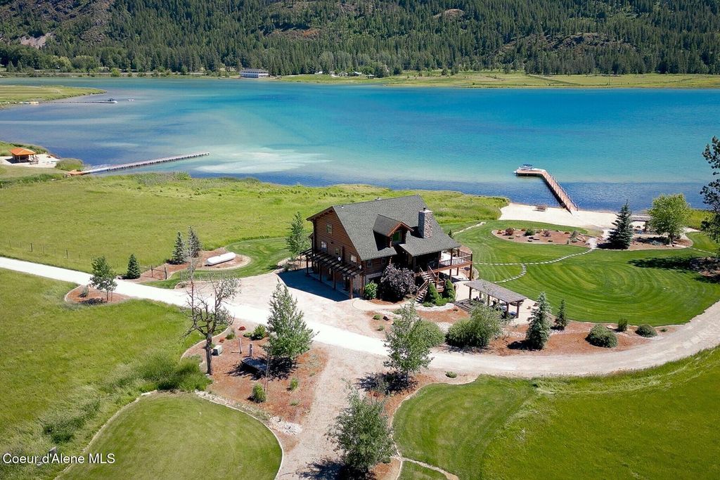 296 Camp Peine Rd, Sagle, ID 83860 photo 4