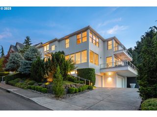 12800 Nw 26TH Ave, Vancouver, WA 98685