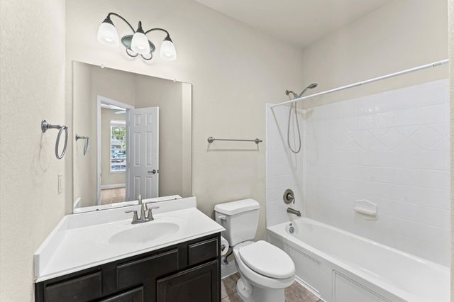 13922 Desert Trace Court, Houston, TX 77044