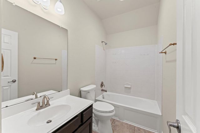 13922 Desert Trace Court, Houston, TX 77044