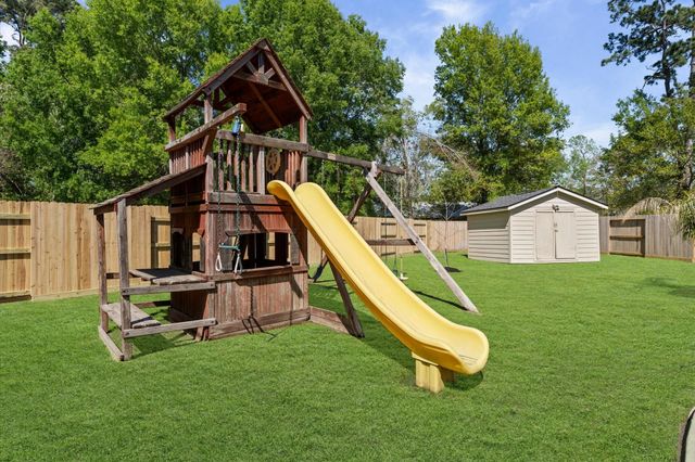 13922 Desert Trace Court, Houston, TX 77044