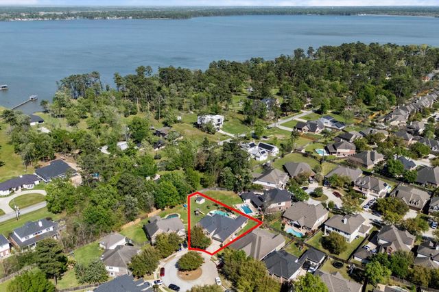 13922 Desert Trace Court, Houston, TX 77044