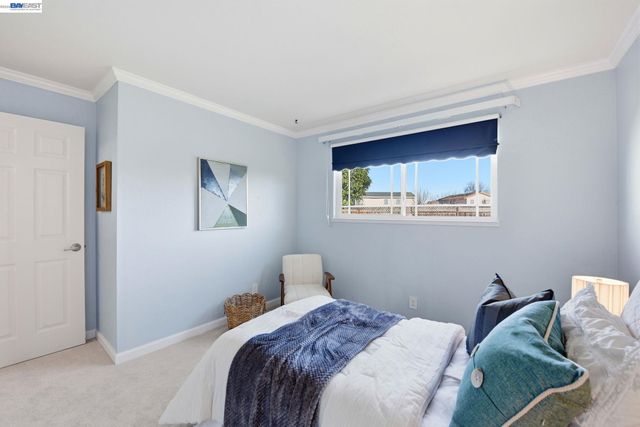 32301 Ruth Ct, Union City, CA 94587