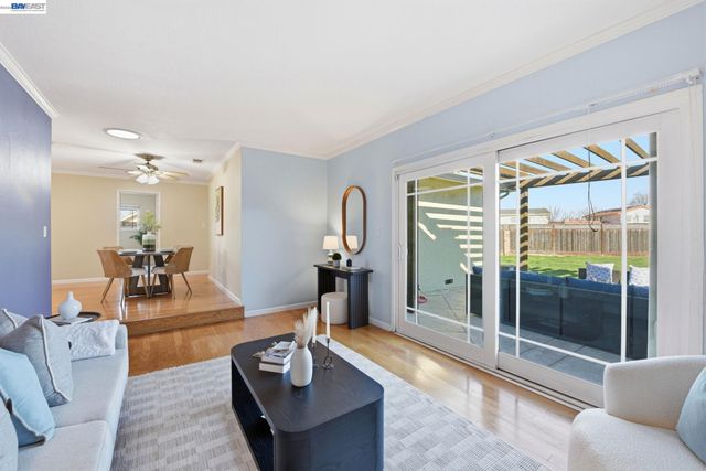 32301 Ruth Ct, Union City, CA 94587