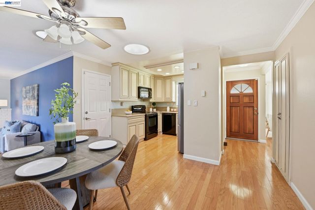 32301 Ruth Ct, Union City, CA 94587