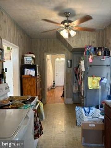 111 W 5TH AVE, Ranson, WV 25438