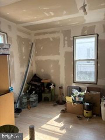 111 W 5TH AVE, Ranson, WV 25438