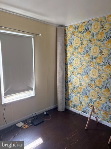 111 W 5TH AVE, Ranson, WV 25438