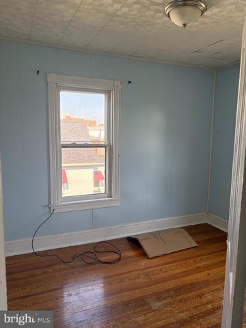 111 W 5TH AVE, Ranson, WV 25438