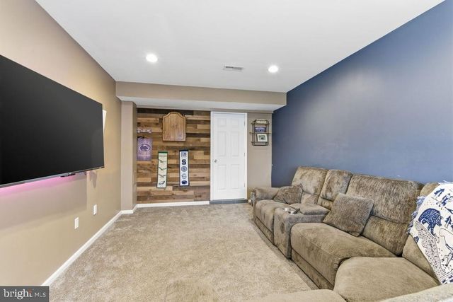 6408 TRENTON CT, Bensalem, PA 19020