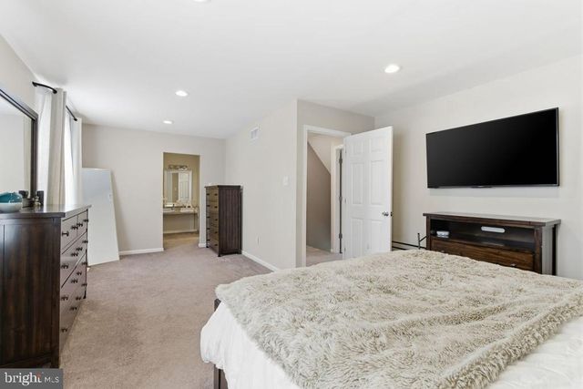 6408 TRENTON CT, Bensalem, PA 19020