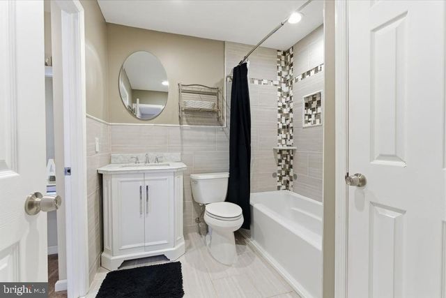 6408 TRENTON CT, Bensalem, PA 19020