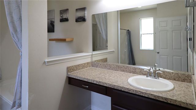3114 NE 24TH PLACE, Ocala, FL 34470