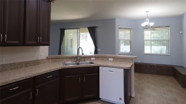 3114 NE 24TH PLACE, Ocala, FL 34470