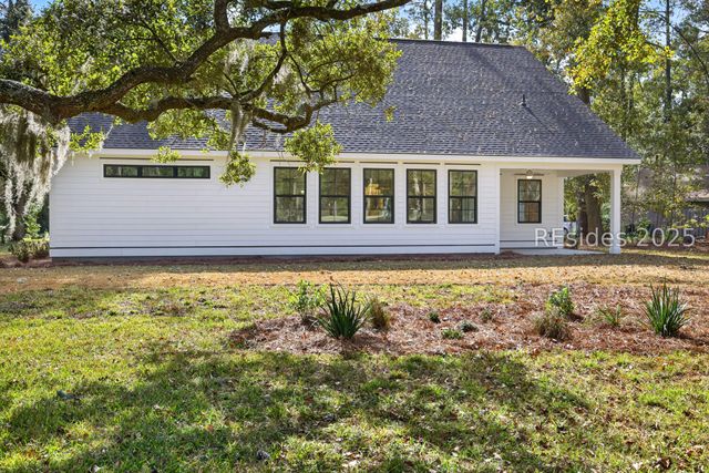 30 Wood Eden Ln, Bluffton, SC 29910