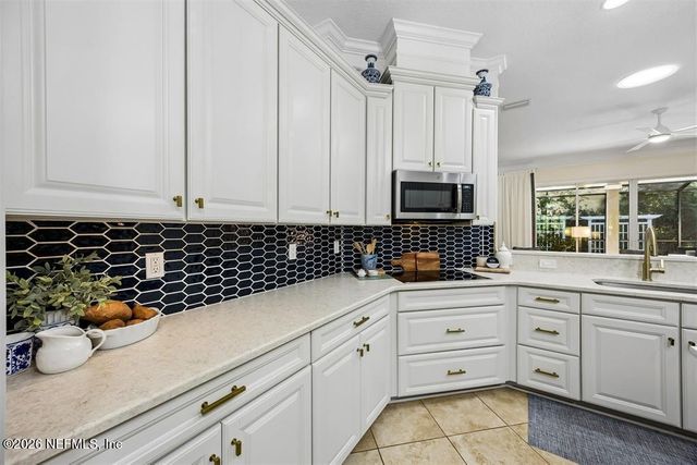 2972 FERDINAND Court, Fernandina Beach, FL 32034