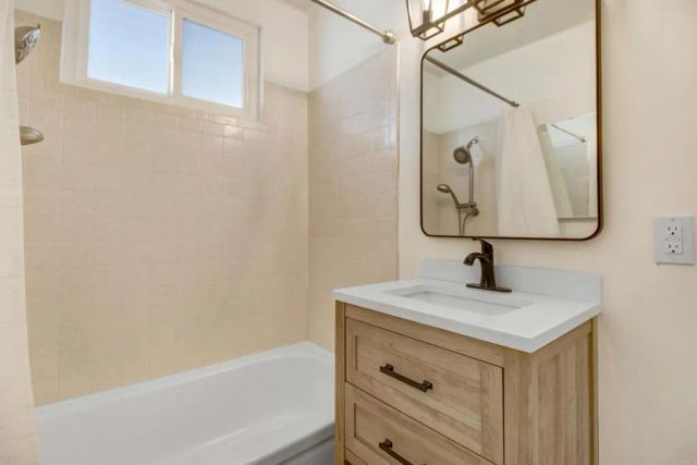 183 Sandberg Street, Thousand Oaks, CA 91360