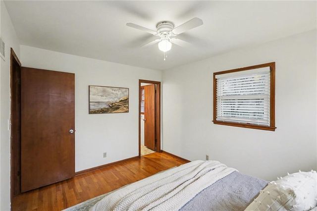 7516 W 96th Terrace, Overland Park, KS 66212