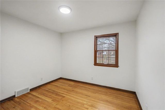 7516 W 96th Terrace, Overland Park, KS 66212