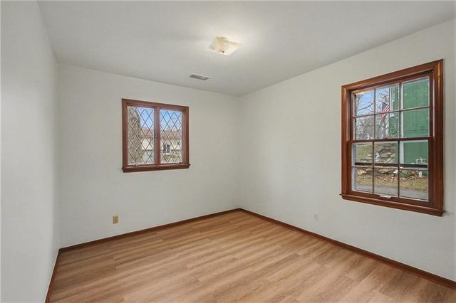 7516 W 96th Terrace, Overland Park, KS 66212