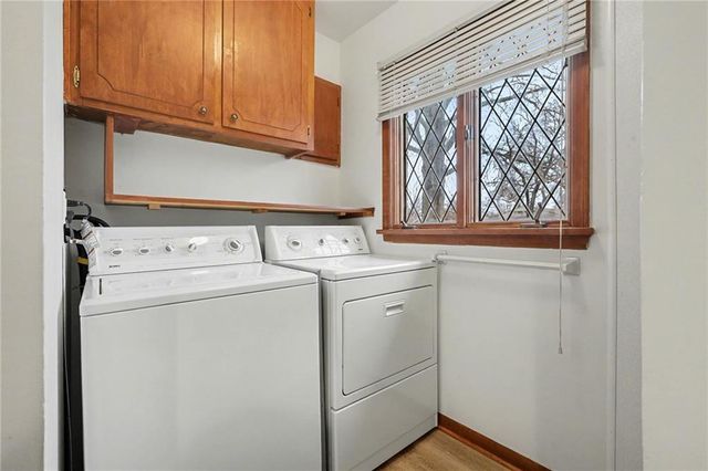 7516 W 96th Terrace, Overland Park, KS 66212