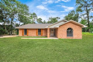 11811 Campos Drive, Houston, TX 77065