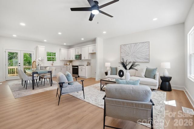 1740 Moss Court, Gastonia, NC 28054