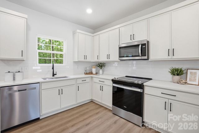 1740 Moss Court, Gastonia, NC 28054