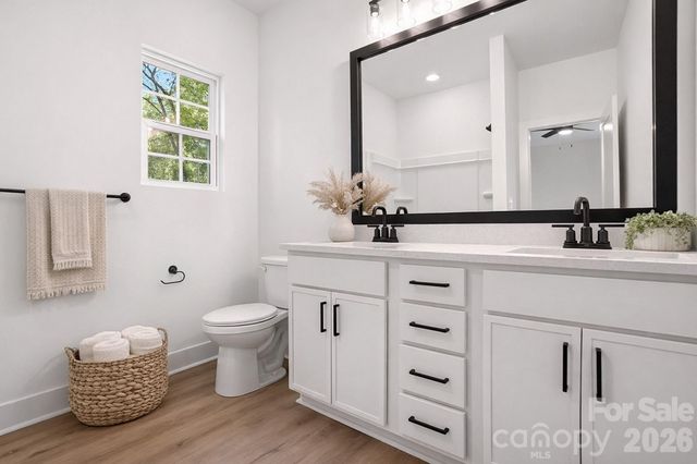 1740 Moss Court, Gastonia, NC 28054