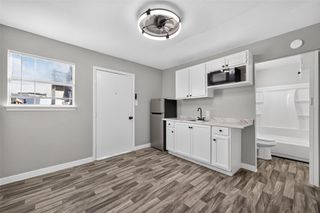 510 Dell Court B, Houston, TX 77009